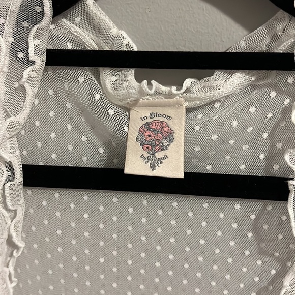 “IN BLOOM” SHEER ROBE (M) - Picture 3 of 9